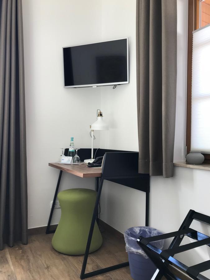 ホテルSchlossstuben Büdingen エクステリア 写真
